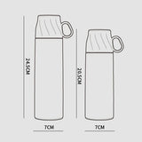 Petit thermos avec tasse